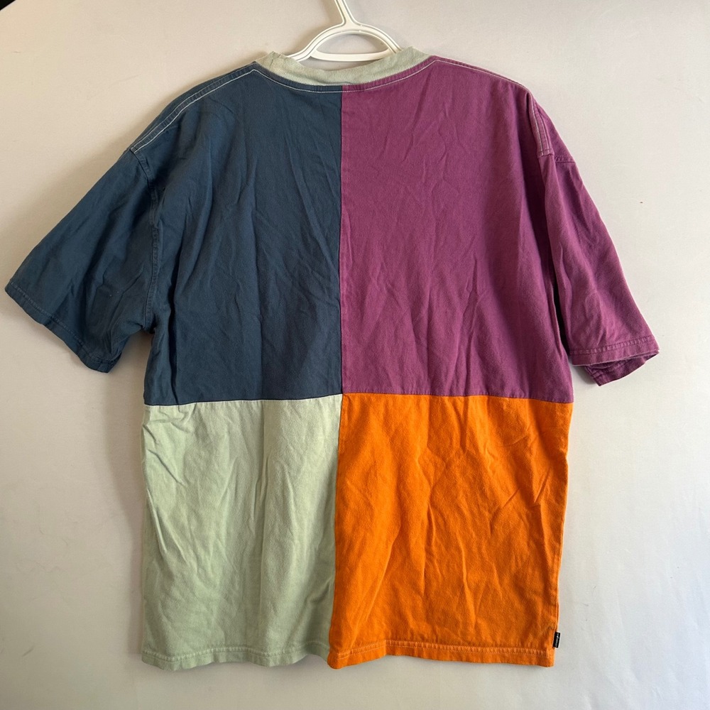 The Hundreds XL‎ Colorblock T Shirt Logo Patch Skateboarding Mens XL Streetwear - Picture 4 of 7